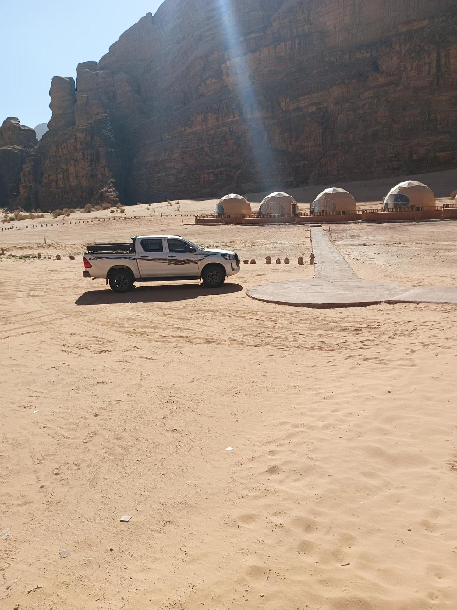 Hotel Sunrise Luxury Camp Wadi Rum Exterior foto