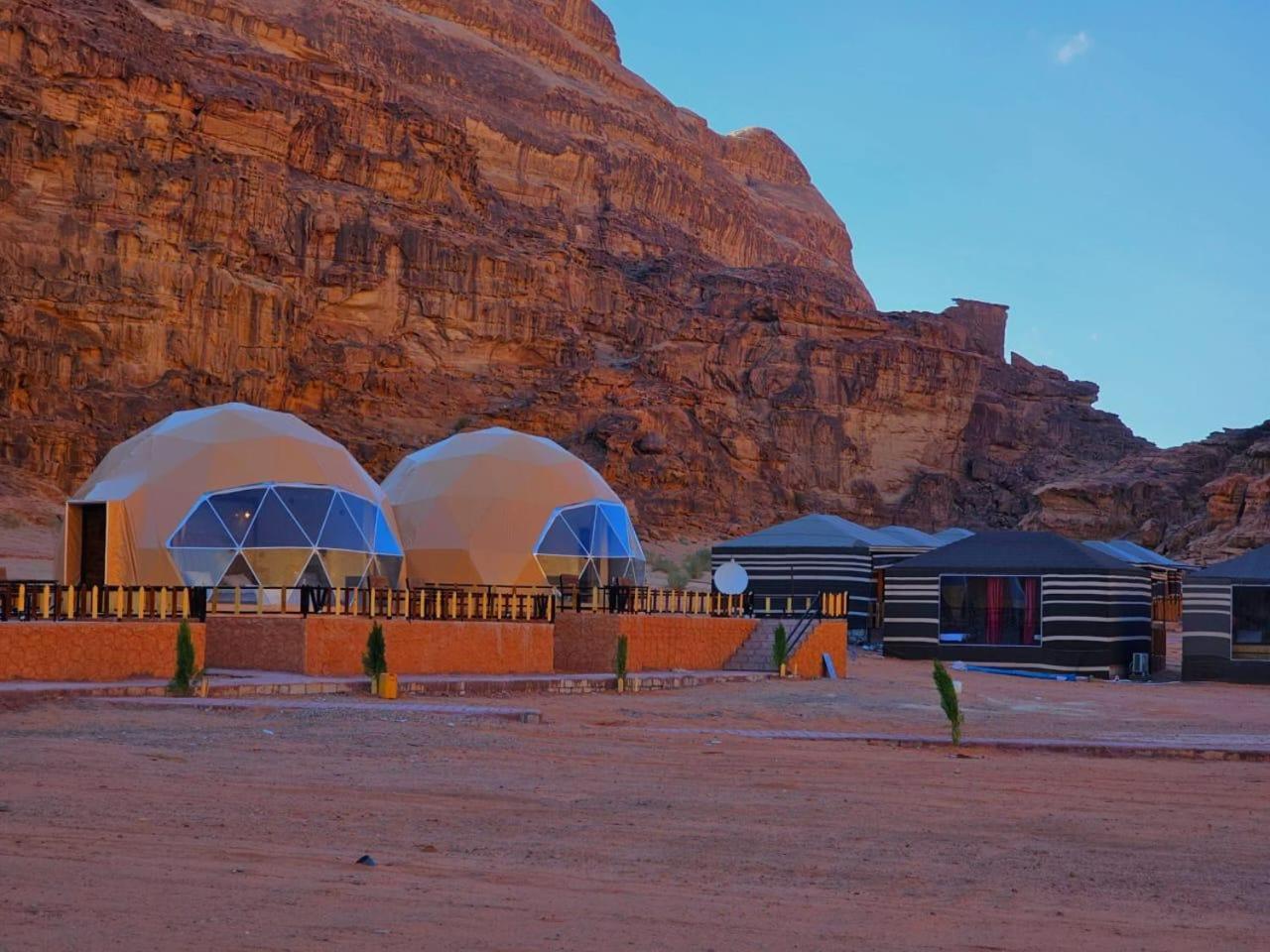 Hotel Sunrise Luxury Camp Wadi Rum Exterior foto