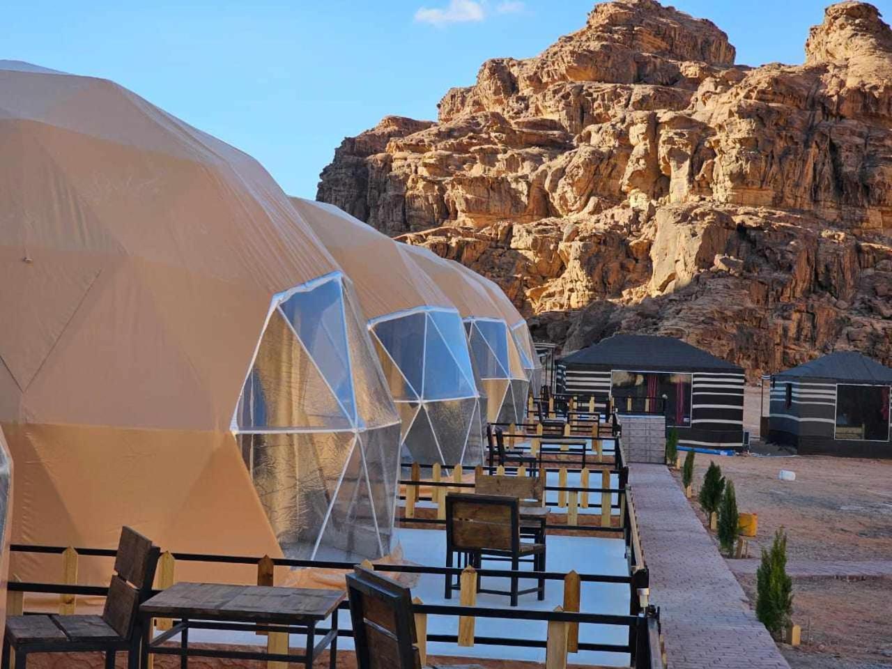 Hotel Sunrise Luxury Camp Wadi Rum Exterior foto